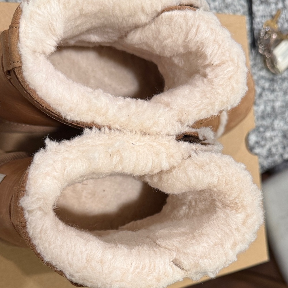 UGG Dune mini buckle boots - Picture 5 of 6